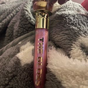 Jeffree star limited edition gloss in succulent